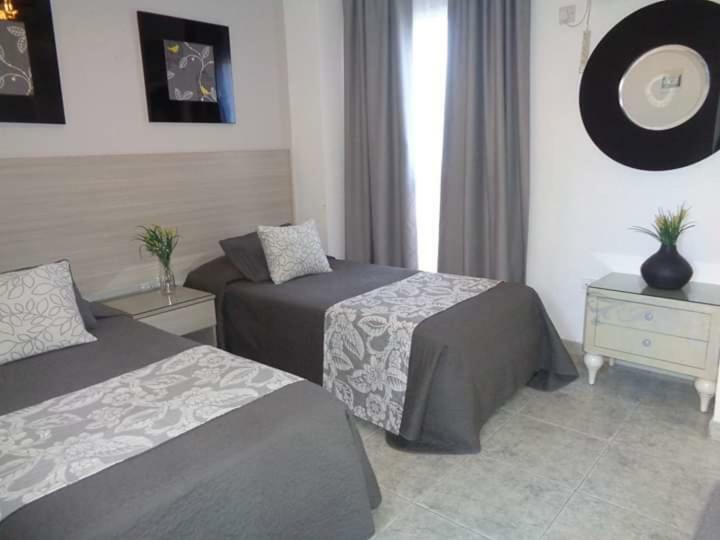 Irene'S Apartments ลิมาซอล ภายนอก รูปภาพ